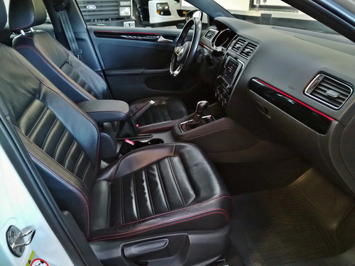 Volkswagen Vento 2.0 Tsi Gli 211cv App Connect + Nav