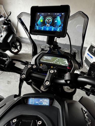 Bajaj Dominar 400