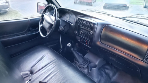 Imagen 5 de 8 de Ranger 2.3 Sc 4x2 L/10 Xl F-truck 2012