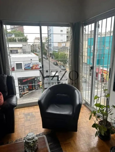 Venta De Lujoso Apartamento De 3 Dormitorios En El Centro