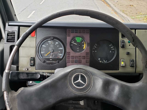 Mercedes Benz 710