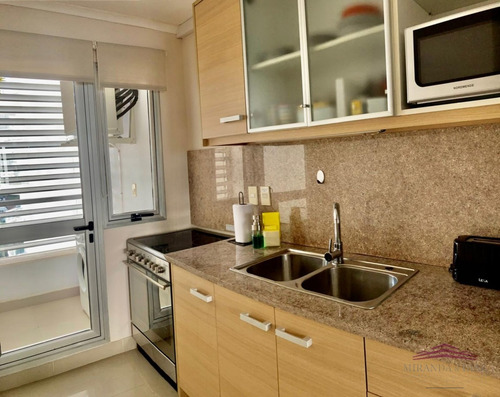 A Pasos De Playa Brava Y Con Los Mejores Amenities.- Ref: 1443