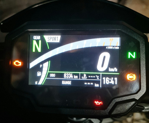 Imagen 15 de 15 de Kawasaki Z900 Exelente Estado! Mas Extras Incluidas