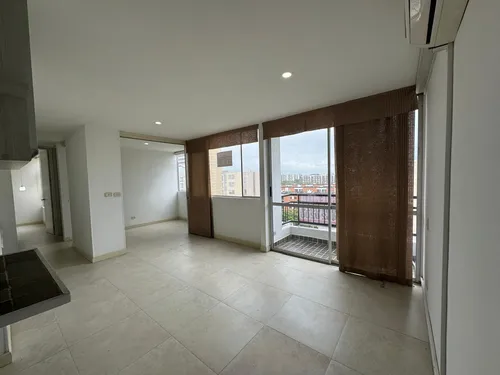 Se Alquila Amplio Apartamento Con Aire En Bochalema Central