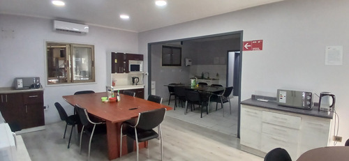 Bodega Logistica Con Racks 770m2 San Ignacio / Outlets
