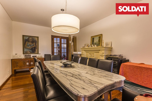 Venta - Casa 5 Ambientes Con Cochera Y Piscina - Vicente López