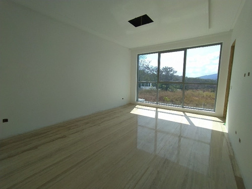 Imagen 23 de 30 de Adriana Atienzo Vende | Casa En Terrazas Del Country (foc-1267)