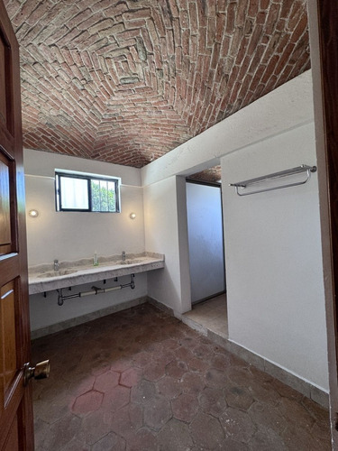 Casa En Renta Uso De Suelo Mixto En Felipe Carrillo Puerto Magnífica Ubicación