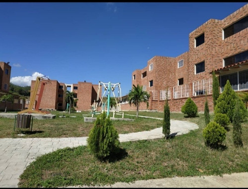 Imagen 9 de 12 de Moderno Apartamento Urb. Canaima Iv