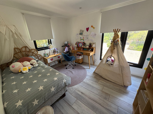 Cómoda Casa Recién Remodelada En El Arrayán Amplios Dormi