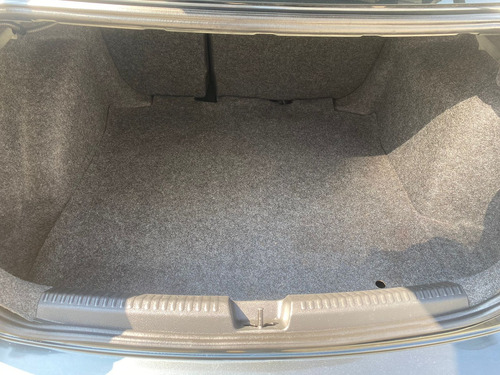 Volkswagen Vento 1.6 Confortline At