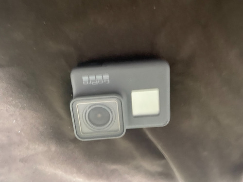 Go Pro Hero 5 + Caixa Estanque + Case + Bastão Flutuante