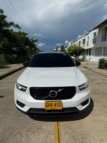 Volvo XC40 2.0 T5 Awd R-design