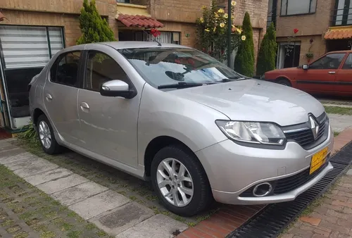 Renault Logan 1.6 Privilege / Intens