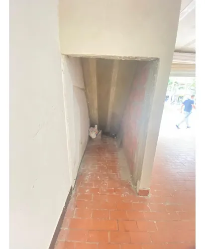 Alquilo Local En Ciudad Del Campo