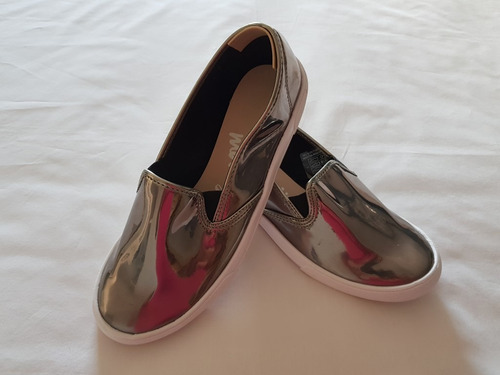 Tenis Iate Feminino Moleca Prateado 35