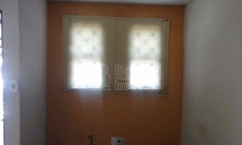 Imagem 4 de 6 de Venda De Casas / Padrão Na Cidade De Araraquara 5293