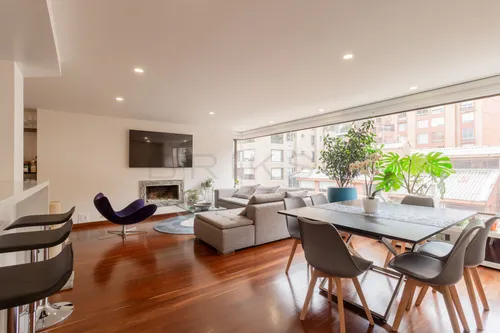 Apartamento En Venta En Los Rosales. Cod V6639