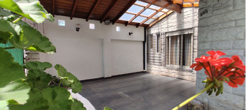 Venta Casa 3 Amb C/dep En Lote De 420m Haedo Chico