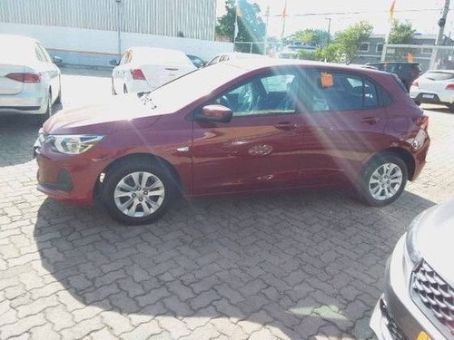 Imagem 9 de 10 de Chevrolet Onix 1.0 Flex Lt Manual
