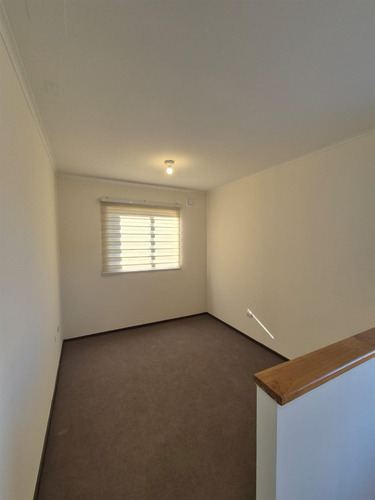 Casa En Arriendo De 4 Dorm. En Talca