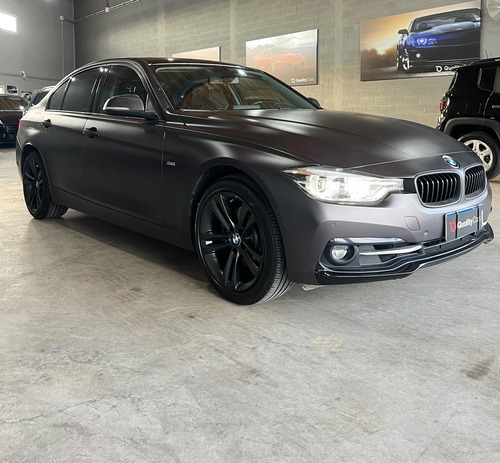 BMW Serie 3 3.0 330i Sedan Sport Line 252cv