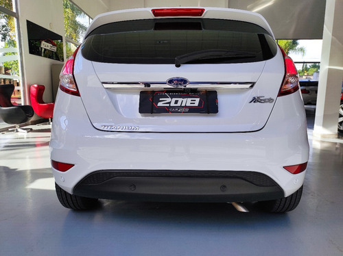 Ford Fiesta Titanium 1.6 - Car Cash