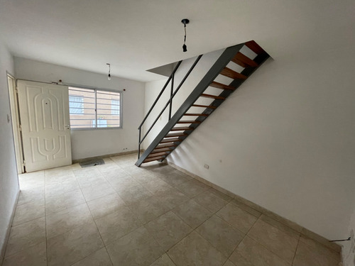 En Alquiler. Duplex 3 Ambientes C/ Cochera - San Miguel
