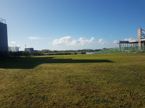 Lote Puertos Del Lago Muelles