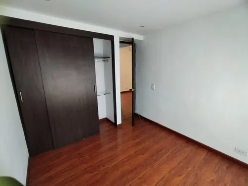 Apt 42 Mts. 02 Hab. 01 Baño. 6to Piso. Excelentes Acabados
