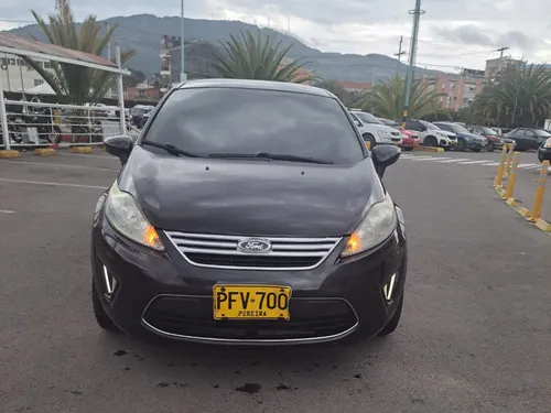 Ford Fiesta Se 1.6cc At Aa 4x2
