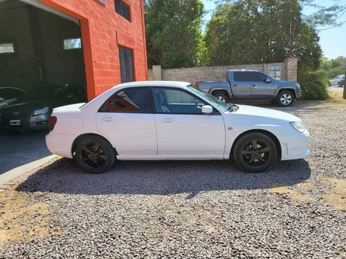 Subaru Impreza 2.0 R