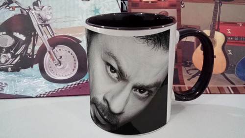 Taza Shahrukh Khan Interior Y Asa Negra