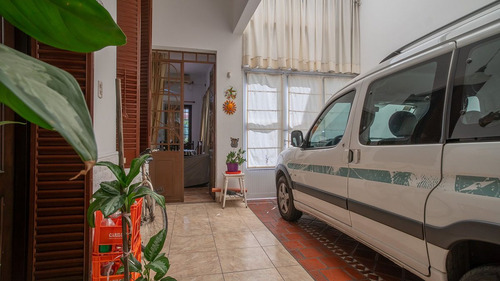 Venta Casa De 2 Plantas 4 Dormitorios En Arroyito