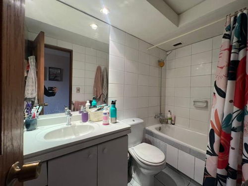 Departamento Av. Manquehue Sur/av. Colon