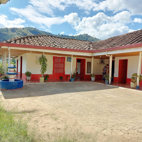 Hermosa Finca En Venta La Ceja Antioquia