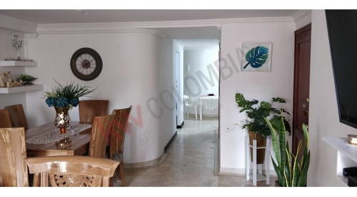 Vendo Apartamento En Primer Piso Amplio Con Vista Externa Cali Valle Del Cauca Sector Sur Barrio Los Cambulos-10055
