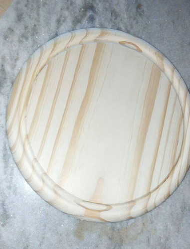 Platos De Madera--------------------------------------------