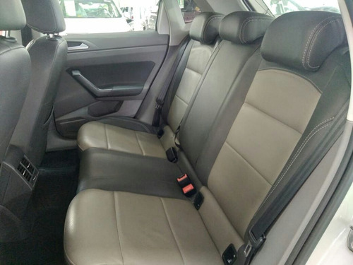 Imagem 3 de 6 de Volkswagen Polo 2019 1.0 Tsi Comfortline 200 Aut. 5p