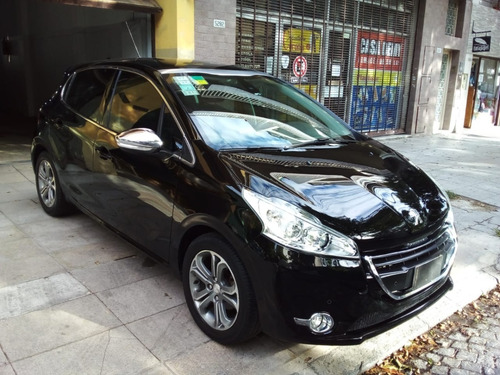 Peugeot 208 Feline 1.6 N 2014