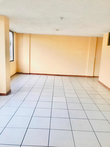 Imagen 2 de 11 de Arriendo Departamento Grande Sector Sur Barrio Nueva Aurora