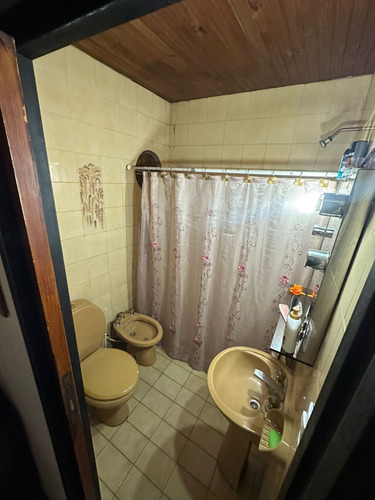 Chalet Con Piscina En Barrio De Vicenzo Grande