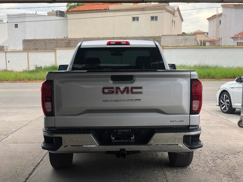 Imagen 8 de 14 de Gmc Sierra 2020 5.4 Cabina Regular Sle 4x4 At