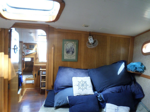 Imagen 7 de 8 de Velero Acero One Of