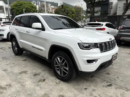 Jeep Grand Cherokee Laredo Tp 3600cc 4x4