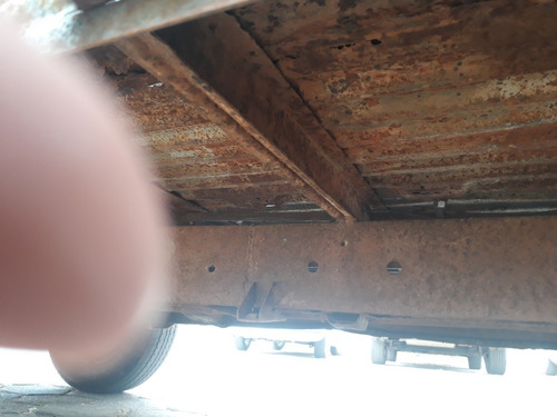 Volkswagem Kombi Antiga 6 Portas Corujinha Urgente