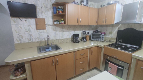 Imagen 5 de 11 de Apartamento En Venta En La Zona Centro Db 22-1797