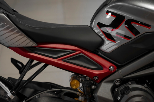Imagen 13 de 19 de Triumph Street Triple Rs