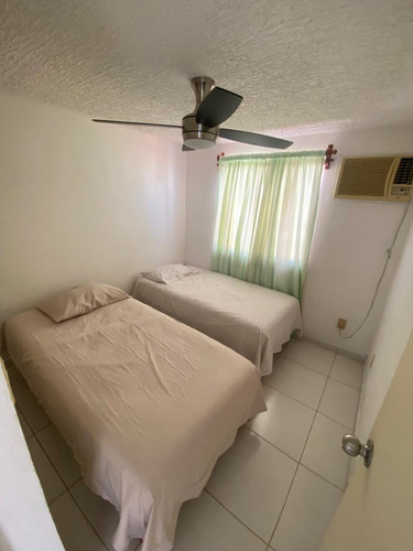 Casa En Gaviotas En Venta R.a