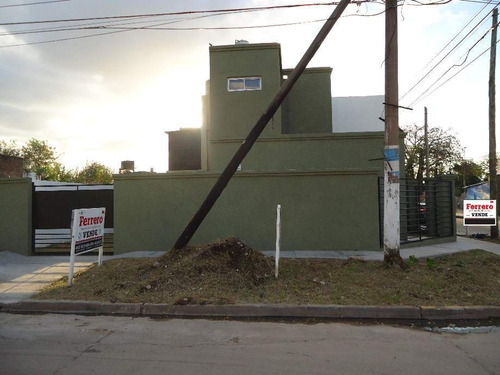 Imagen 2 de 12 de Casa Ph En Venta En Ituzaingo Sur
